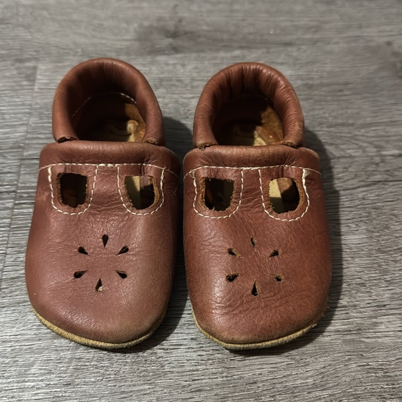 Starry knight moccasins - Picture 3 of 3